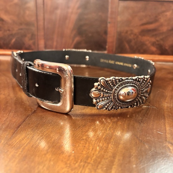 Donna Katz Leather Belt Concho Silver Tone Western Boho Black Size L 39" Vintage - Picture 4 of 7